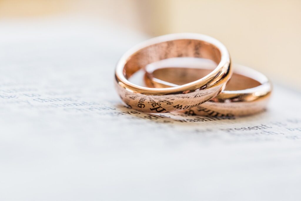 【秋田県】結婚調査で選ばれる第一探偵事務所